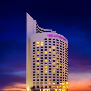 Hotel Crowne Plaza Oryapark By Ihg *****